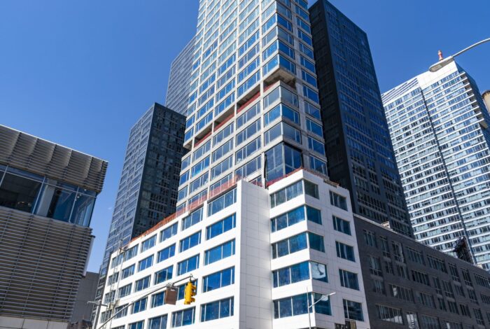 010 BLDG