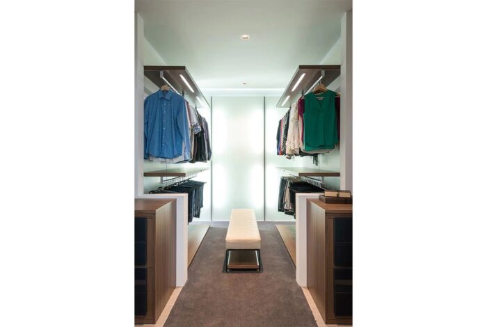 Gallery 32 38974.1540737413
