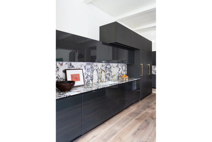 Gallery 5 61529.1569592112