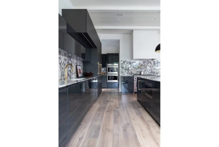 Gallery 6 66176.1569592116