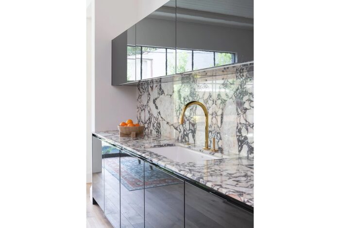 Gallery 7 27706.1569592120