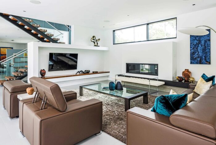 Gallery 8 68116.1540737418