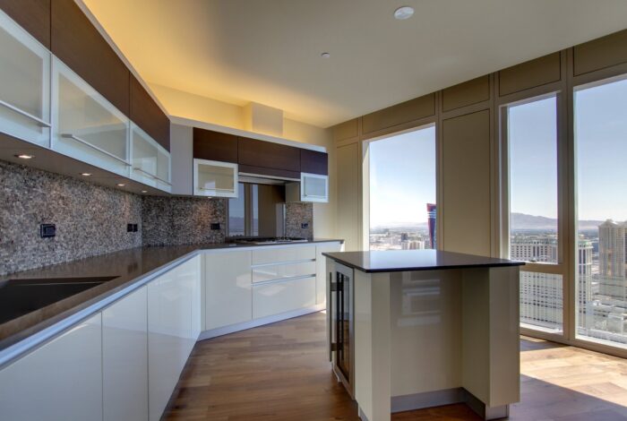 0011 KITCHEN