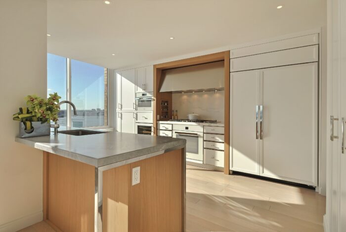 00116 04212WarrenStUnit17C177KitchenHiRes.1517323483.2108