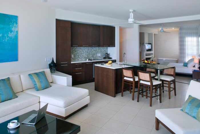 002 Kitchen Gvh Turks Onebed Suite 002