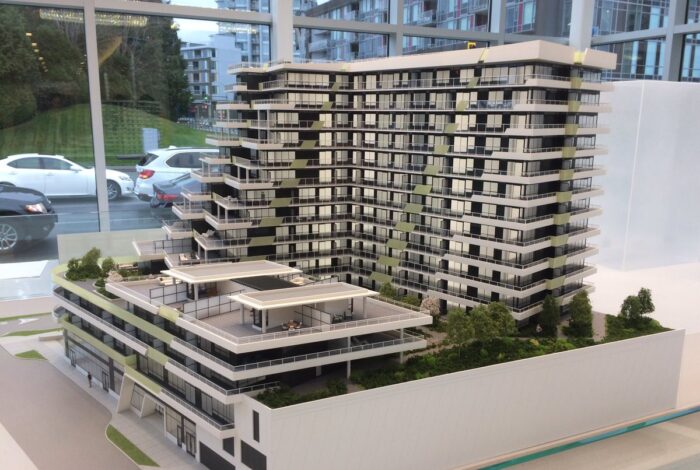010B BLDG