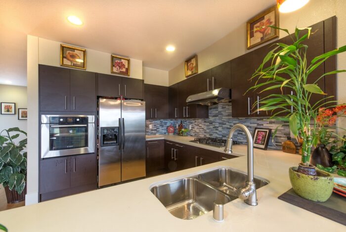 111 KITCHEN