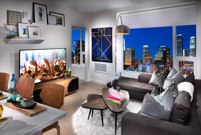 300 TEN50 Plan B Living Space