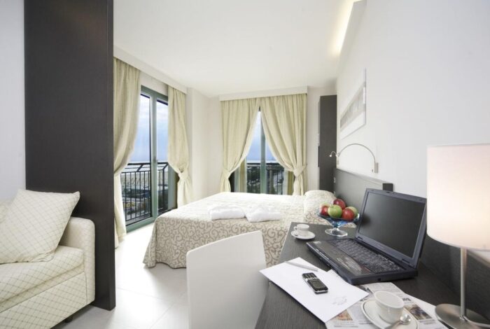 0110 Hotelsdotcom 720626496 6aa9baaf W 739854